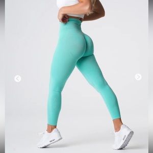 NVGTN contour leggings mint color